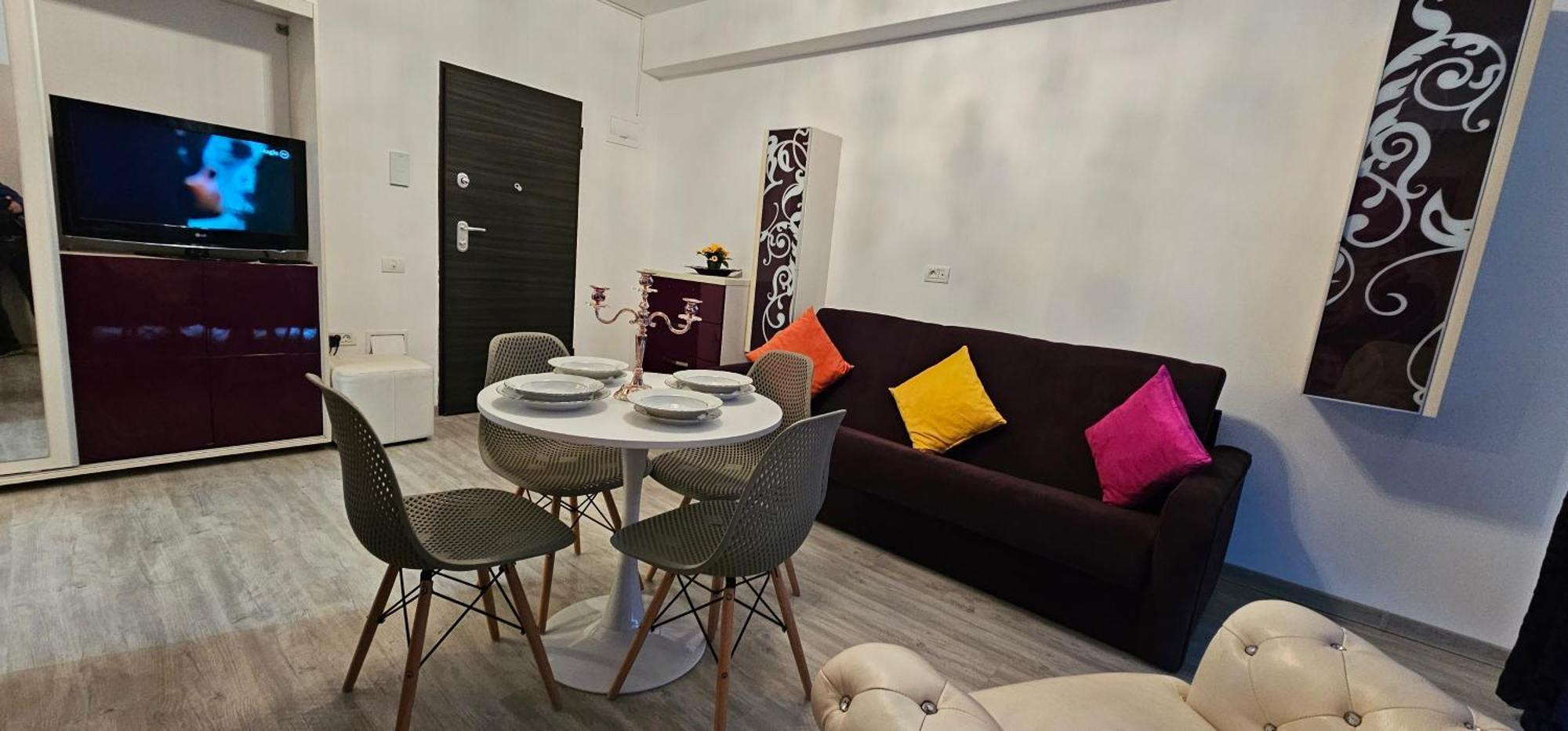 Luxury Aparthotel Promenada In Building Stefan Prima Linie La Mare Неводарі Екстер'єр фото