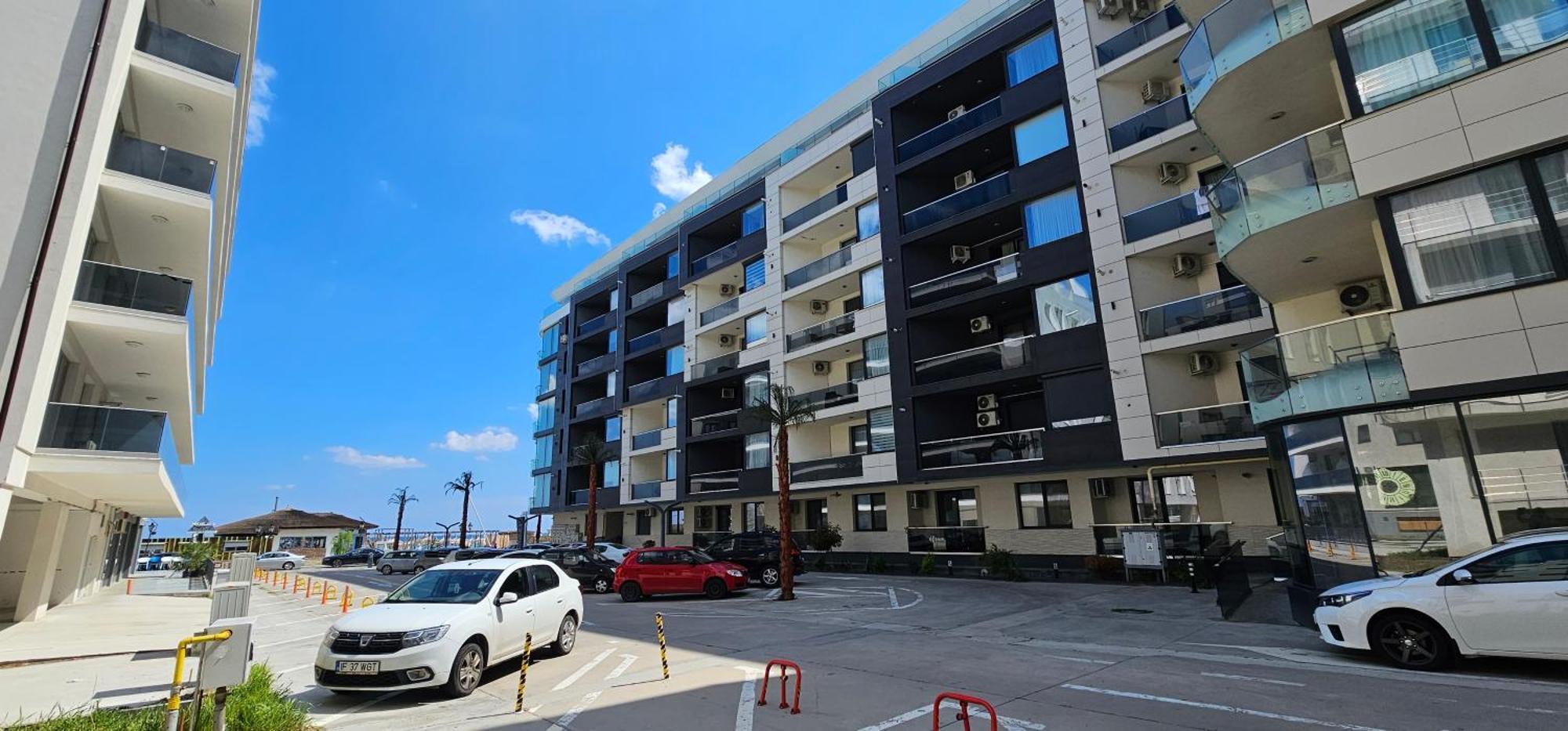 Luxury Aparthotel Promenada In Building Stefan Prima Linie La Mare Неводарі Екстер'єр фото