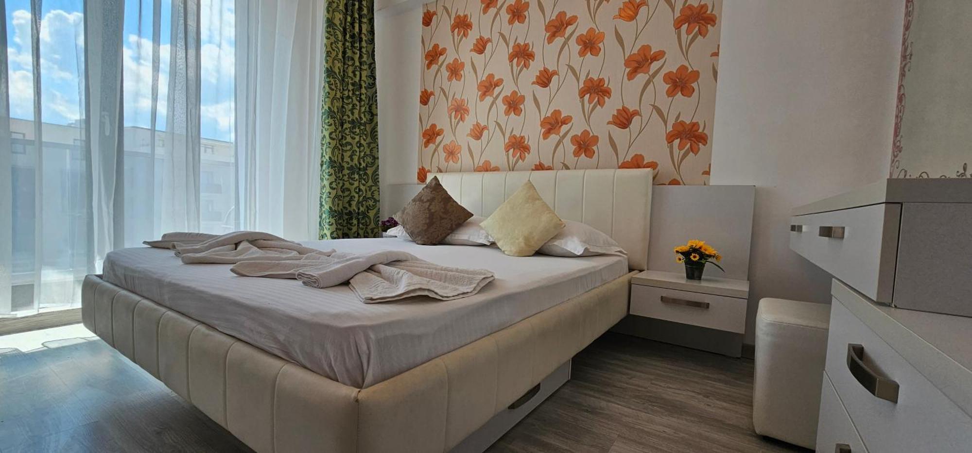 Luxury Aparthotel Promenada In Building Stefan Prima Linie La Mare Неводарі Екстер'єр фото